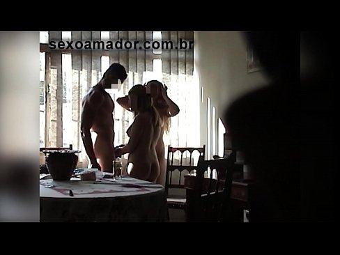 ❤️ Seksaj amikoj invitas gigantan viron kaj triopon kun li ❤️ Porno ĉe eo.hentai-id-tv.ru ☑